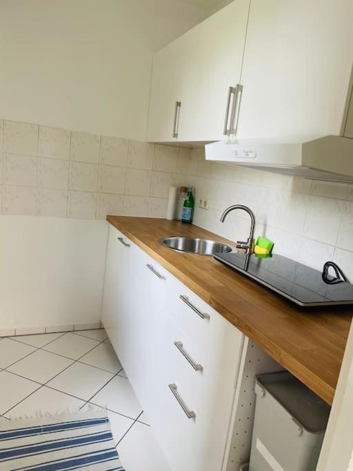 Studio-apartment Mit Balkon * Drezno