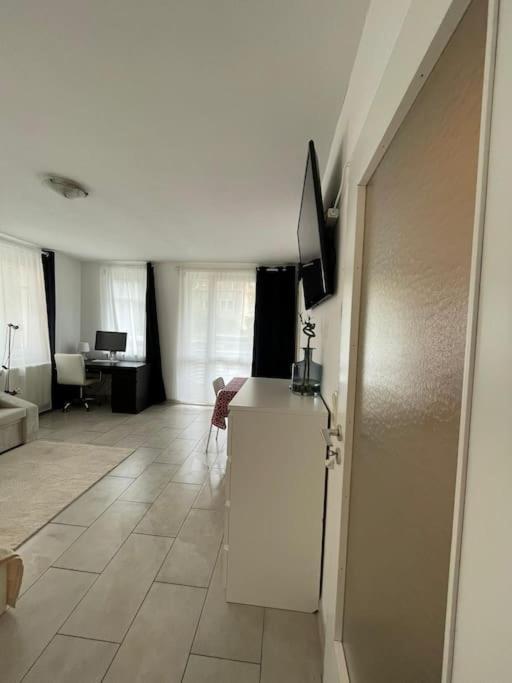 Studio-apartment Mit Balkon Drezno